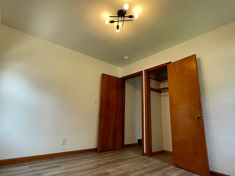 6124 Traymore Ave — Photo 9