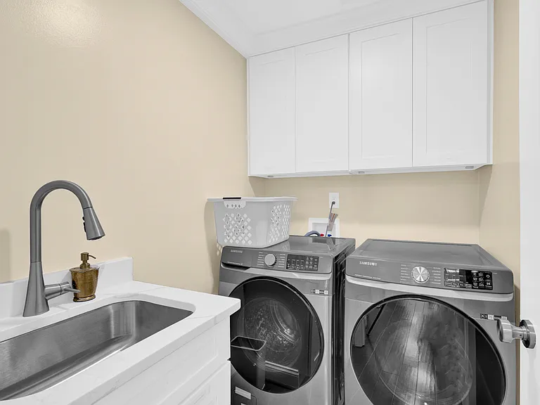 6920 Stillmeadow Dr — Photo 28
