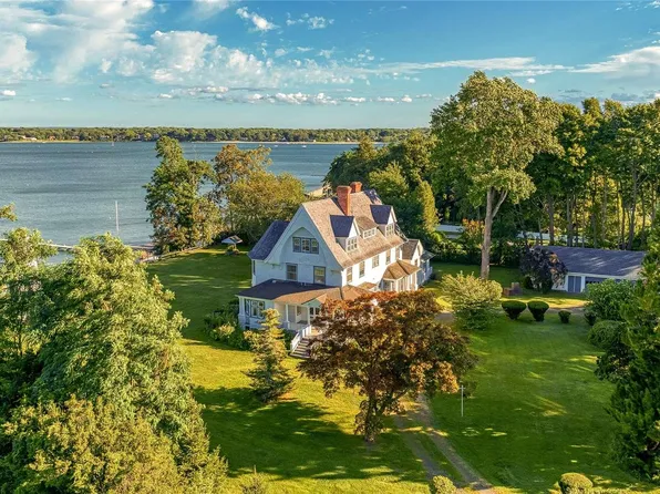 (undisclosed Address), Southold, NY 11971