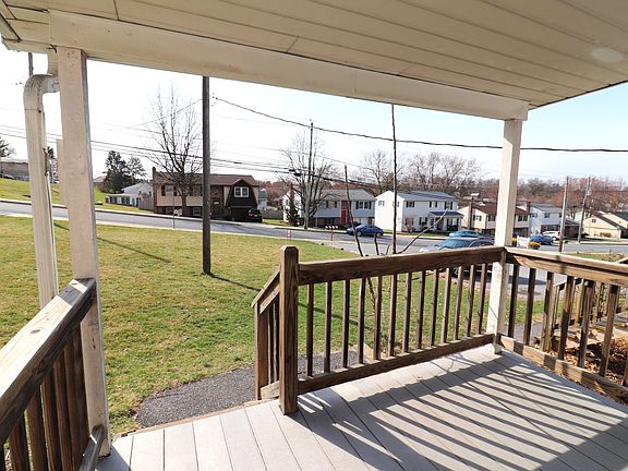 3rd image of 15 Akron Rd APT A