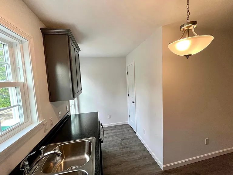 Kitchen pantry