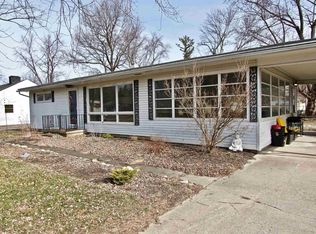 824 N Clarkdale Dr, Muncie, IN 47304