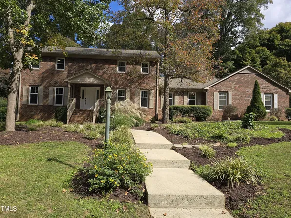 38 London Ln, Mebane, NC 27302