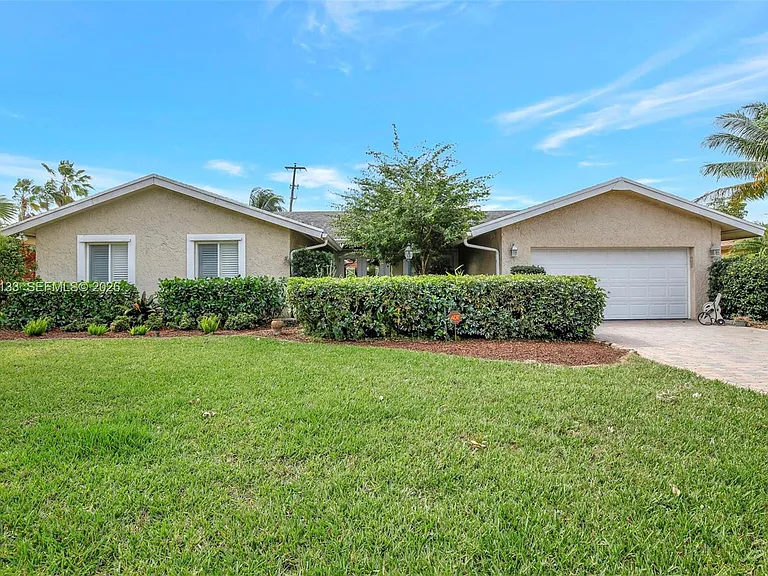 5320 SW 21st Ct — Photo 1