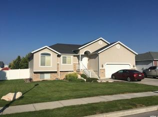 2443 N 2275 W, Clinton, UT 84015