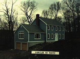 3 Sleepy Holw, Newtown, CT 06482