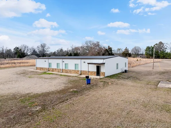 1514 SW 3rd St, Antlers, OK 74523