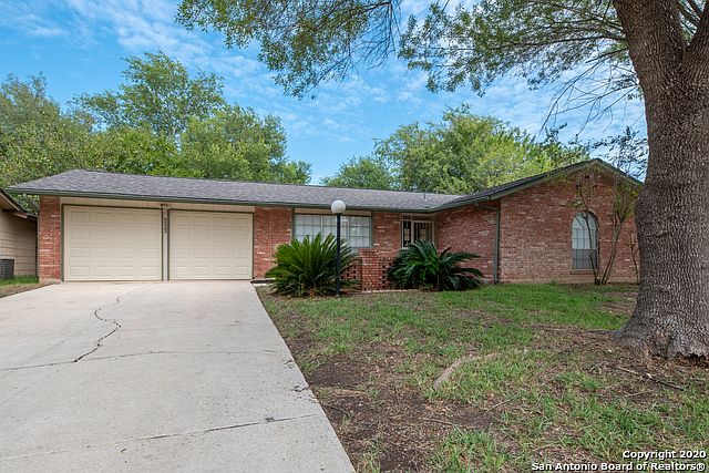 1st image of 9523 Bear Creek Dr