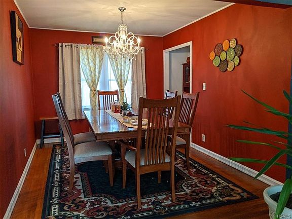 5th image of 2172 White Birch Dr