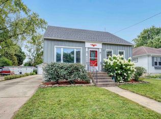 225 Oak Grove Ave, Green Bay, WI 54302