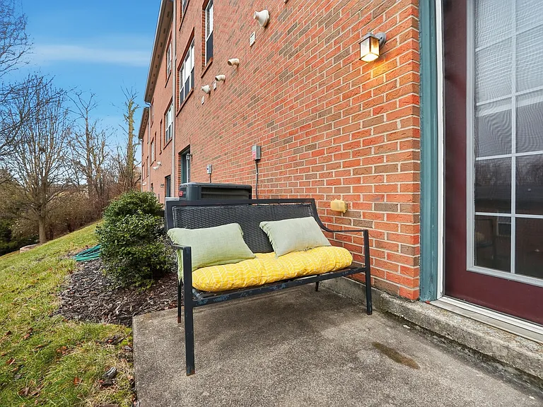 2521 Ravine St — Photo 55
