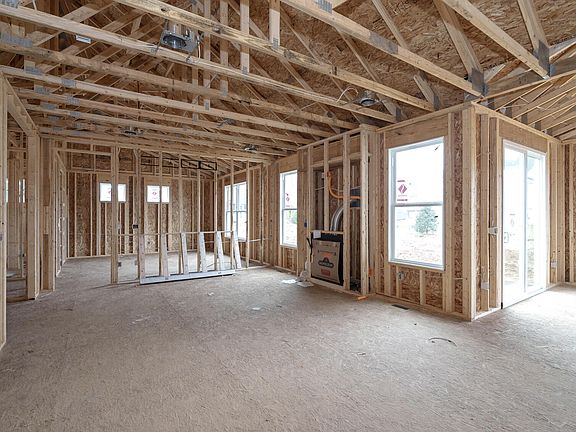 5th image of 594 Sand Pointe Trl #53