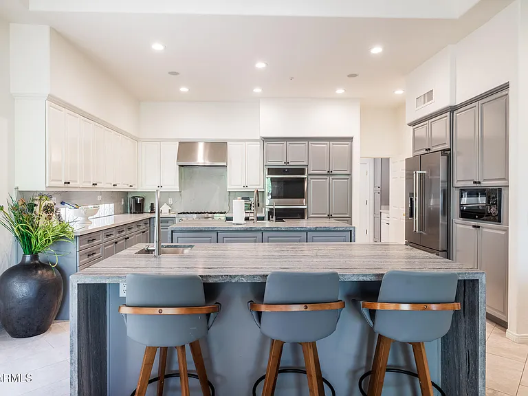 7020 E Mighty Saguaro Way — Photo 6