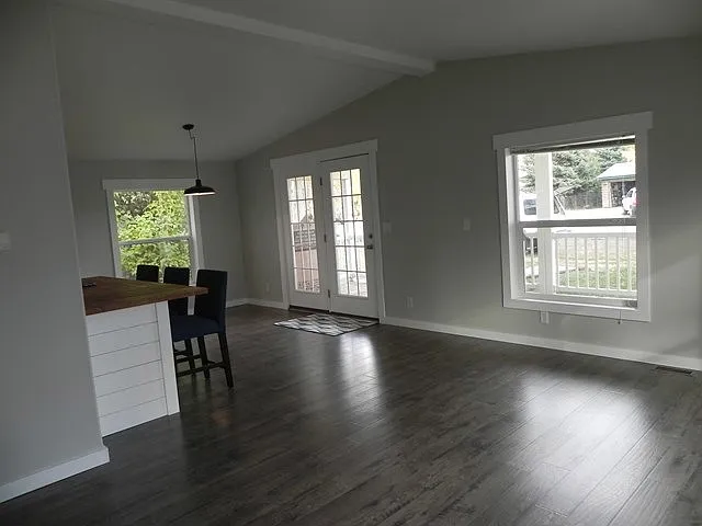 104 Main St — Photo 11