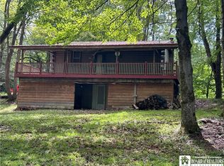 12302 Bragg Rd, Randolph, NY 14772