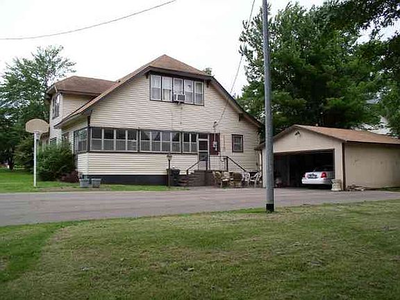 3rd image of 403 W Florida Ave