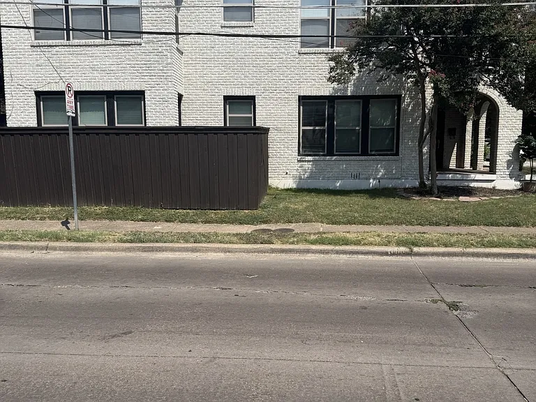 2501 Madera St — Photo 11