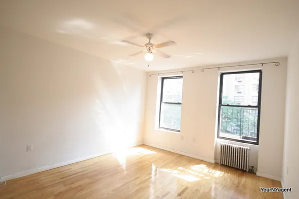 Rented by Bond New York | media 15