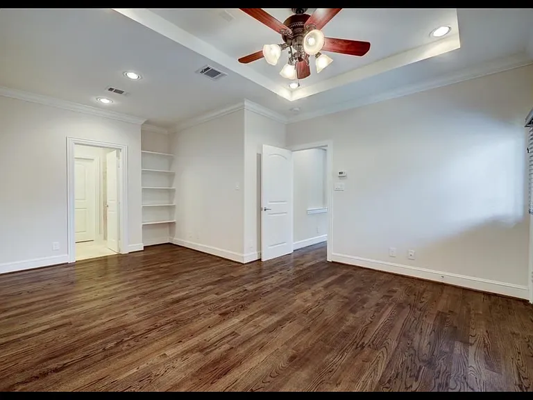 2401 Radcliffe St — Photo 15