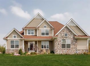4725 Meridian Ct, Saline, MI