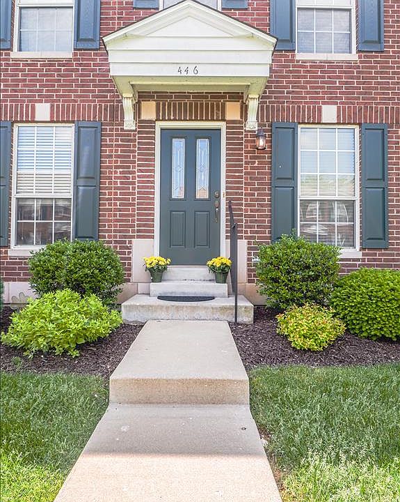 1st image of 446 Parkview Place Dr