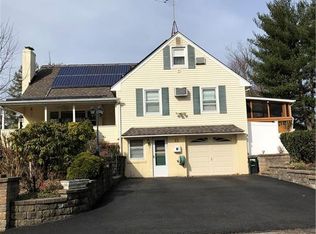 11 Harvey Ct, Spring Valley, NY 10977