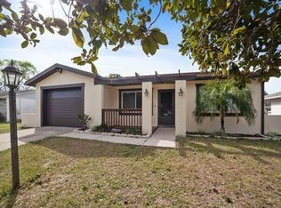 1035 Westwood Dr, Lutz, FL 33549