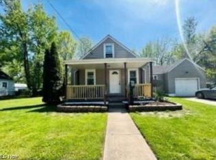 2332 21st St SW, Akron, OH 44314