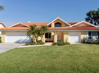 9790 Treasure Cay Ln, Bonita Springs, FL 34135
