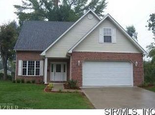 18 Sunnyside Dr, Belleville, IL