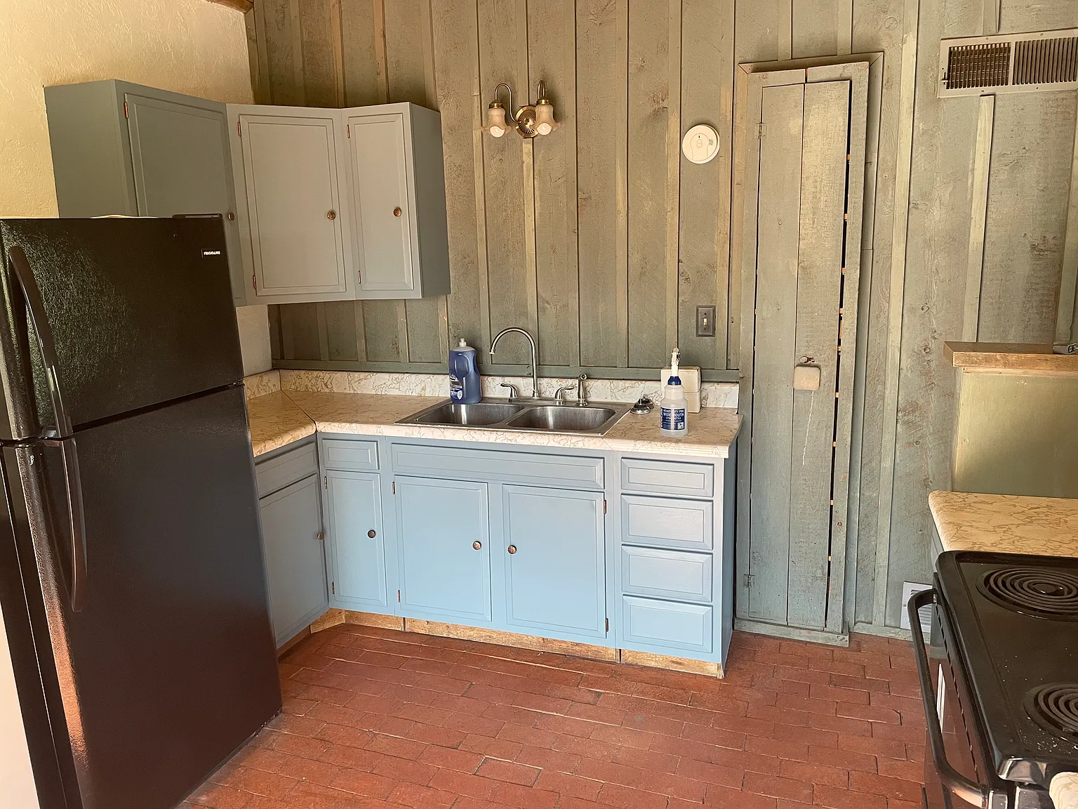 2 bed, 1240 sqft, $1,250 — Photo 4