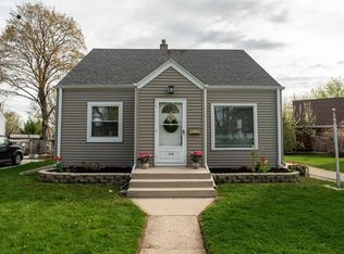 1516 E Tripoli Ave, Milwaukee, WI 53207
