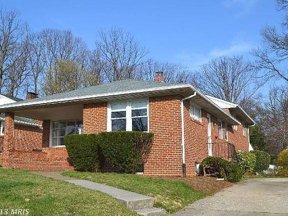 5th image of 310 Glenrae Dr