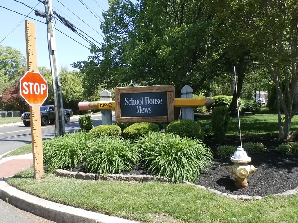 36 Eraser Rd
