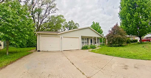827 Glenstone Cir Photo 1