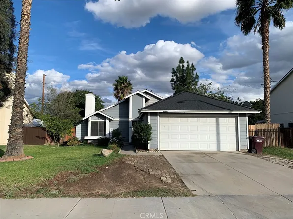 15776 Bluechip Cir, Moreno Valley, CA 92551