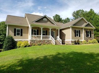438 Highgrove Dr, Zebulon, GA 30295