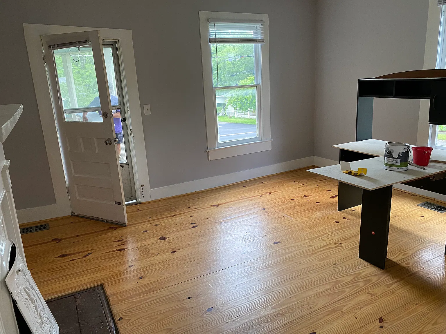 4 bed, 2397 sqft, $1,500 — Photo 2