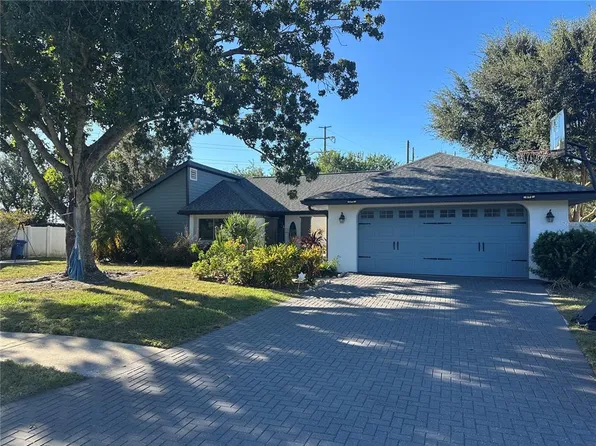 3426 Cullendale Dr, Tampa, FL 33618