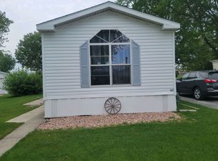 167 Whipporwill Dr, Beecher, IL 60401