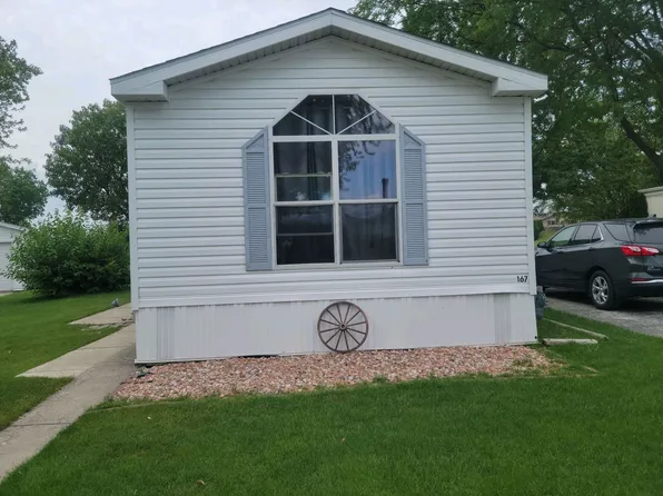 167 Whipporwill Dr, Beecher, IL 60401