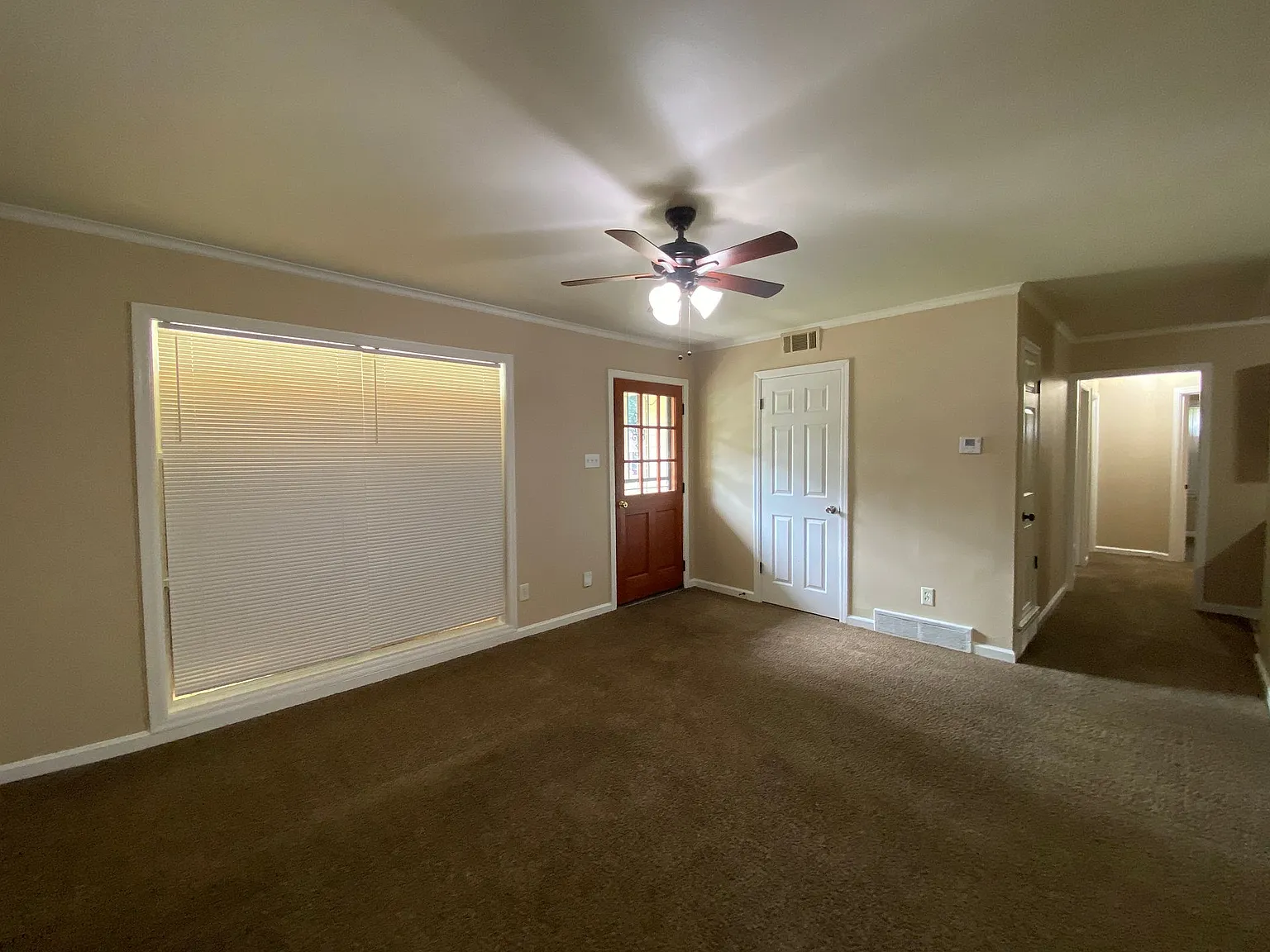 3581 Hallbrook St — Photo 2