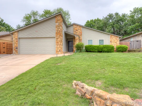 9407 S 92nd Ave E, Tulsa, OK 74133