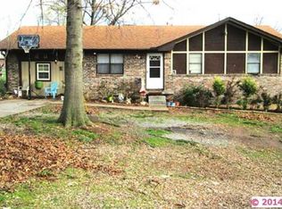 904 Sleepy St, Tahlequah, OK 74464