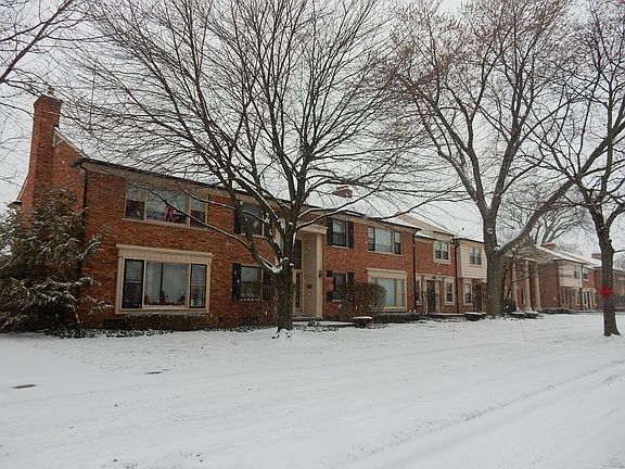 3rd image of 19618 Fleetwood Dr #3