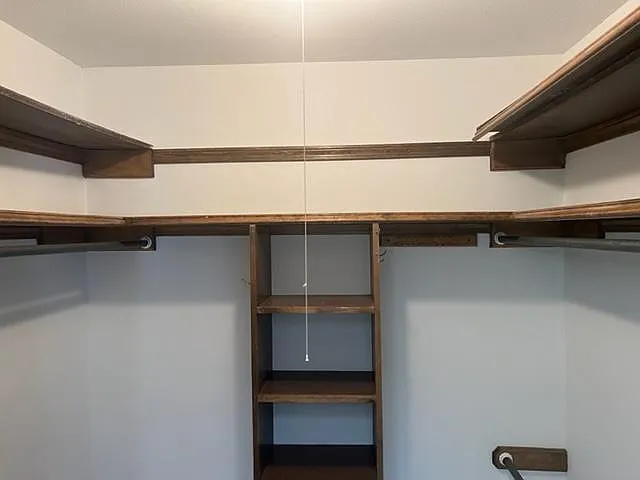 8004 Fouts Pl — Photo 16