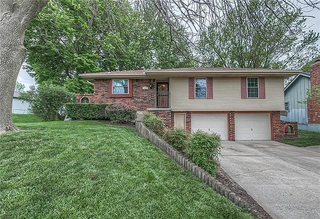 1st image of 17008 E Cheyenne Dr