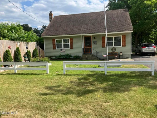 1 Moyer Avenue, Schenectady, NY 12306