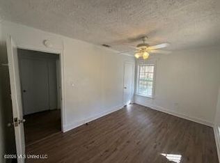 4343 Midlawn Ave, Jackson, MS 39213