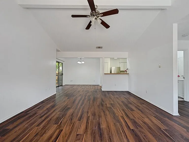 9601 Holly Springs Dr — Photo 1